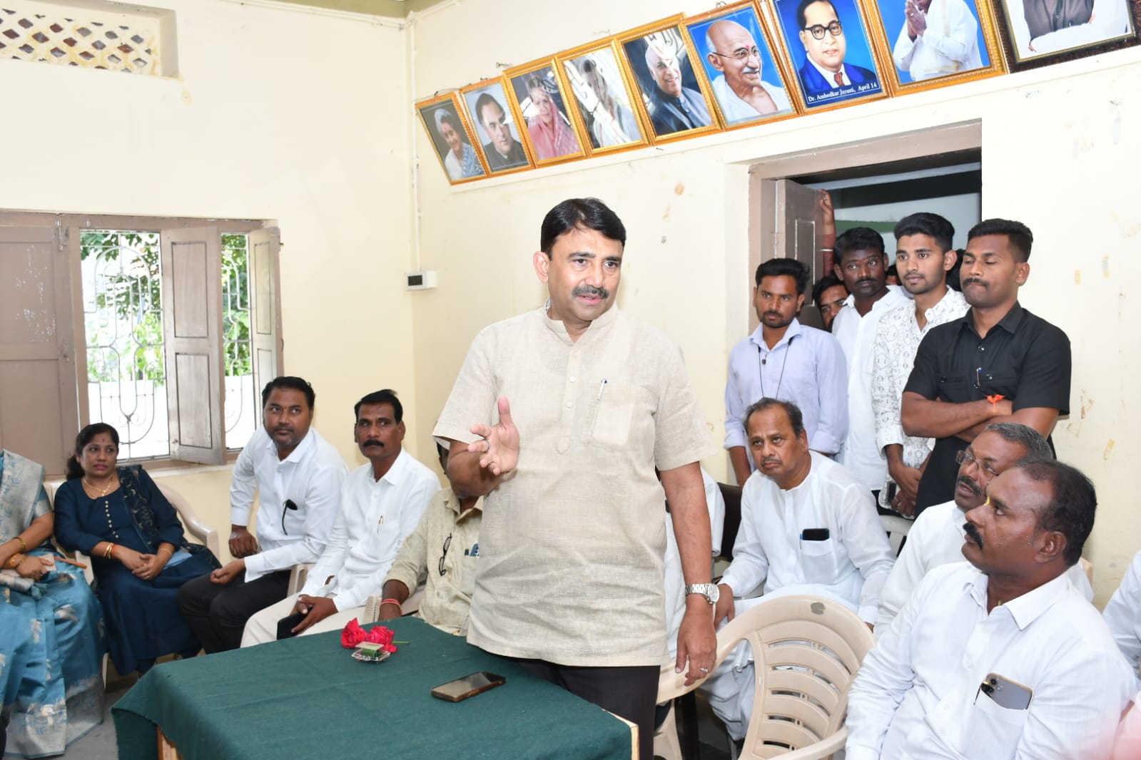 ಯಾದಗಿರಿ: ಜಿಲ್ಲಾ ಕಾಂಗ್ರೆಸ್ ಕಚೇರಿಗೆ ಸಂಸದ ಜಿ ಕುಮಾರ ನಾಯಕ ಭೇಟಿ